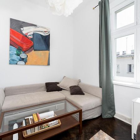 Old Town Spacious Apartment คราคูฟ ภายนอก รูปภาพ