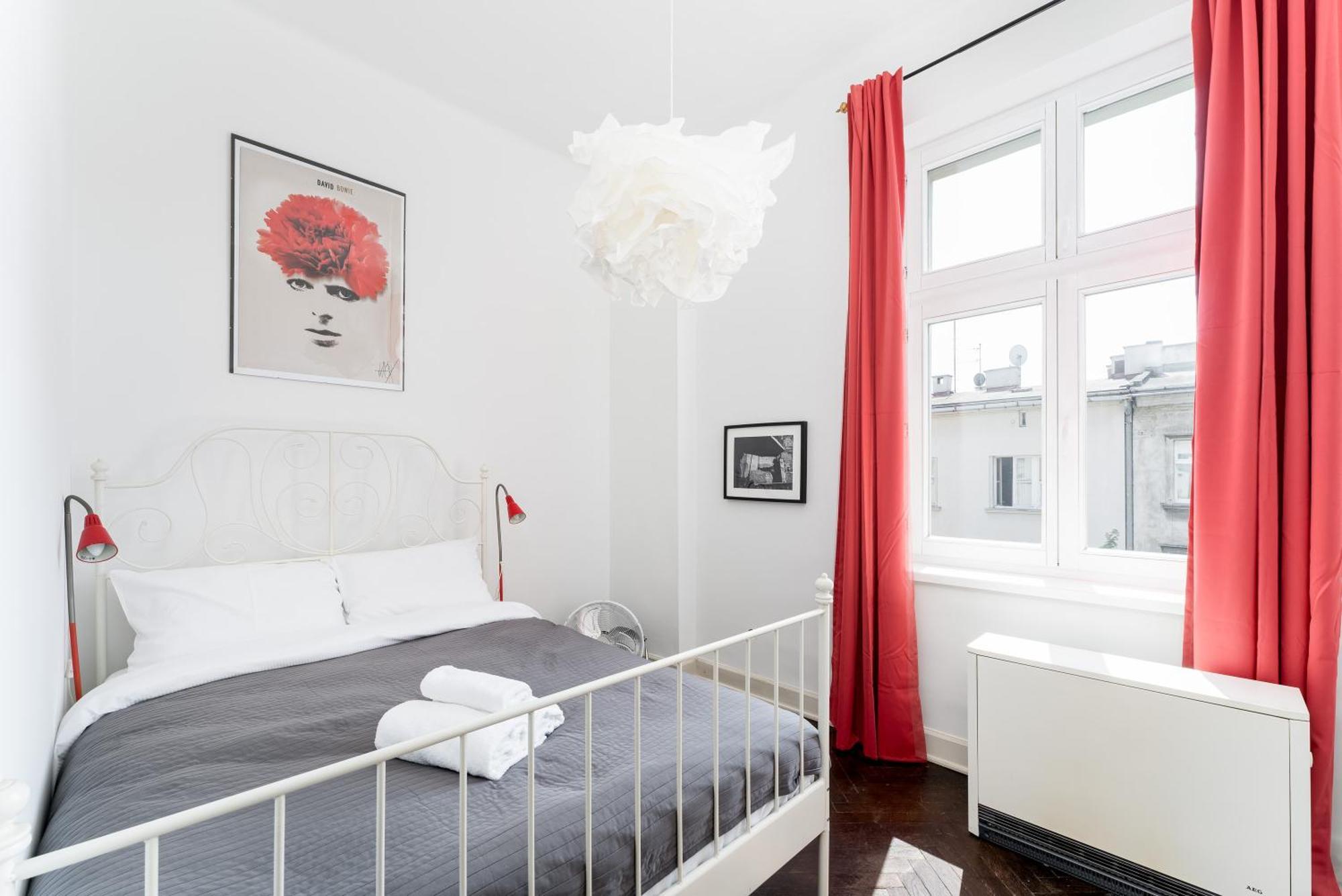 Old Town Spacious Apartment คราคูฟ ภายนอก รูปภาพ