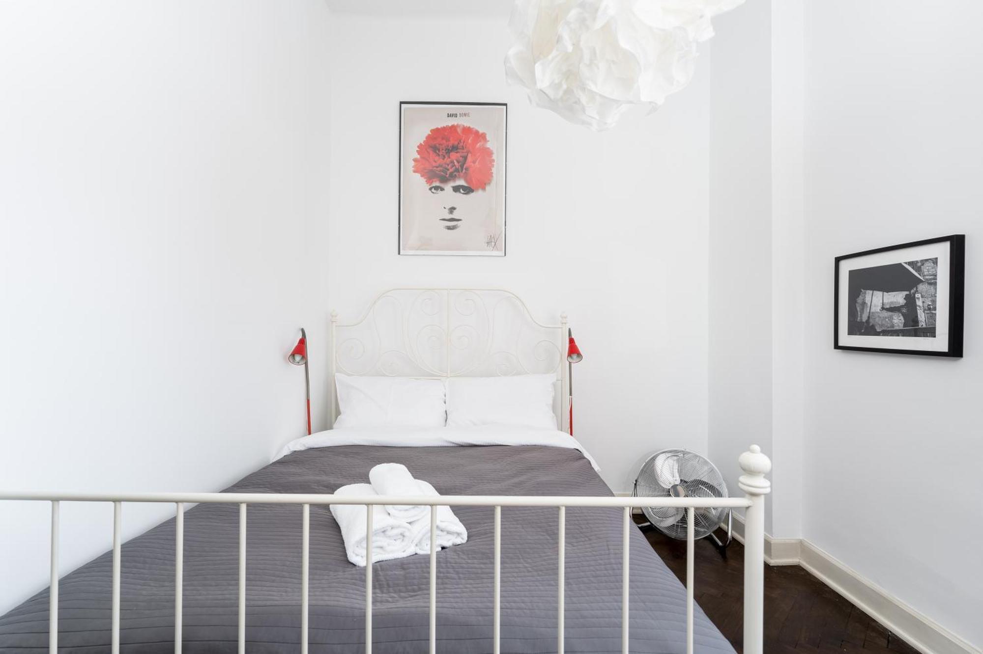 Old Town Spacious Apartment คราคูฟ ภายนอก รูปภาพ